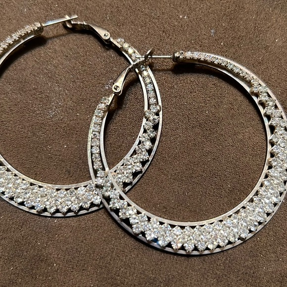 Ladies’ Silver Hoop Earrings - Picture 1 of 3